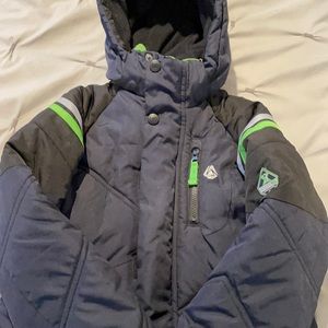 Boys winter coat - Navy - Size small (8)